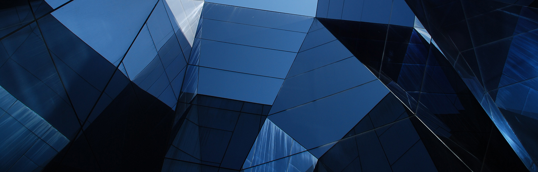 abstract-bg - Showit from flash to html